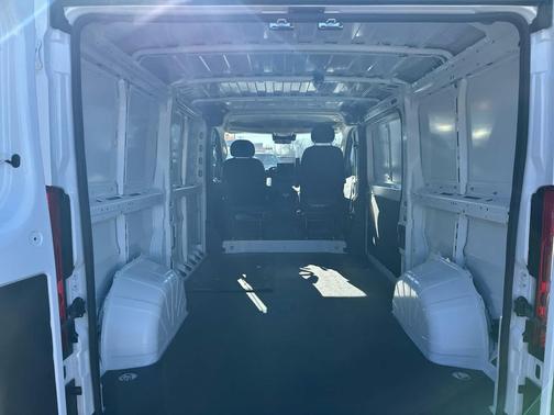 2025 RAM ProMaster 2500 Tradesman