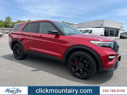 Rapid Red Metallic Tinted Clearcoat 2022 Ford Explorer ST