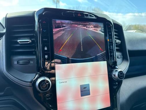 2026 RAM 3500 Tradesman 4x4 Crew Cab 8 Box