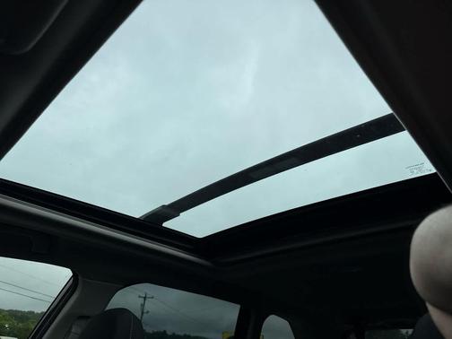 Crystal Black Silica 2022 Subaru Forester Premium