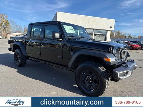 2026 Jeep Gladiator Sport