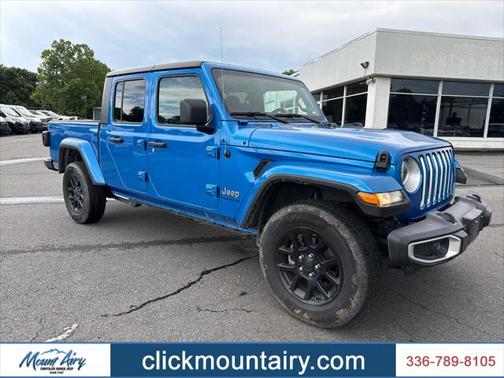 2023 Jeep Gladiator Overland