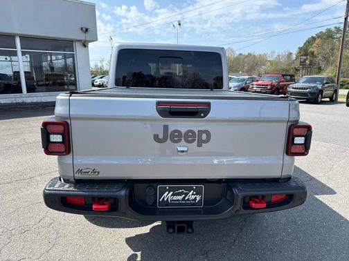 Billet Silver Metallic Clearcoat 2020 Jeep Gladiator Rubicon