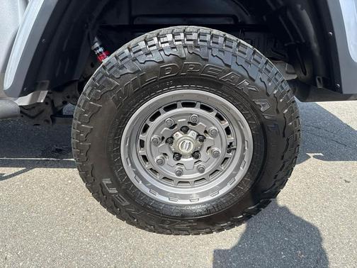 Billet Silver Metallic Clearcoat 2020 Jeep Gladiator Rubicon