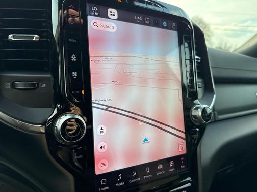 2026 RAM 2500 Laramie 4x4 Crew Cab 64 Box