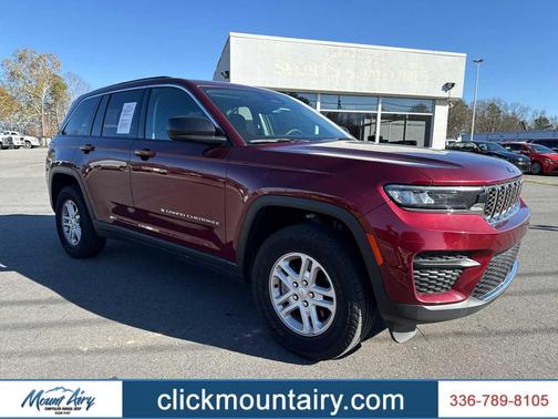 2023 Jeep Grand Cherokee Laredo