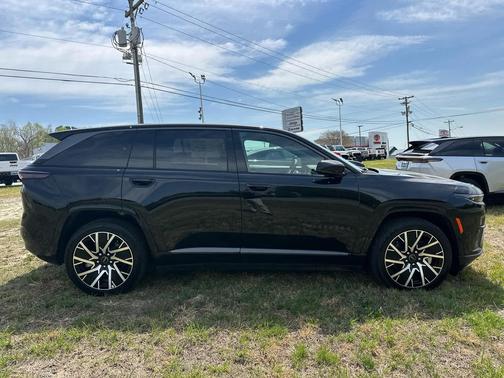 2025 Jeep Wagoneer S Limited