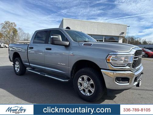 2024 RAM 2500 Big Horn 4x4 Crew Cab 64 Box