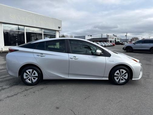 2018 Toyota Prius Four