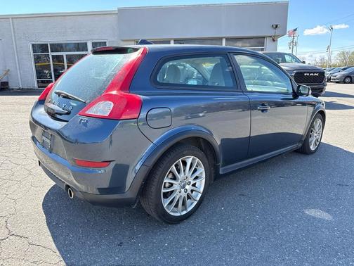Barents Blue Metallic 2011 Volvo C30 T5