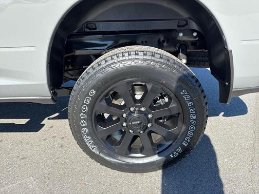 2026 RAM 2500 Tradesman 4x4 Crew Cab 64 Box