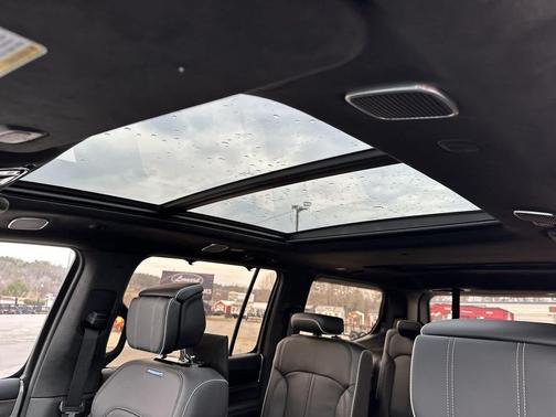 2024 Jeep Grand Wagoneer Series II Obsidian