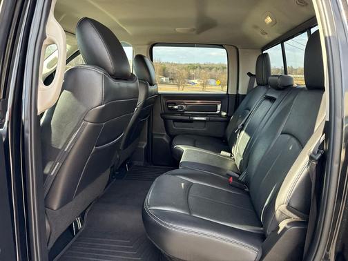 2018 RAM 1500 Laramie