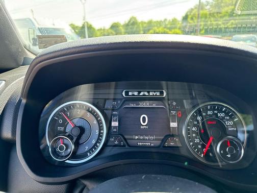 Blue Streak Pearl Coat 2019 RAM 1500 Big Horn