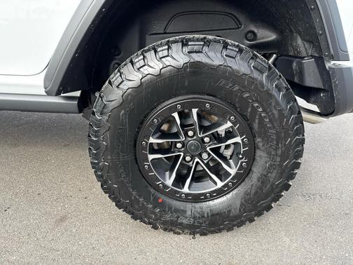 2026 Jeep Wrangler Moab 392