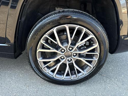 2026 Jeep Grand Cherokee L Summit