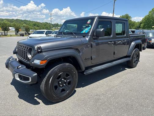 Granite Crystal Metallic Clearcoat 2024 Jeep Gladiator Sport