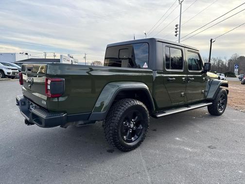 2021 Jeep Gladiator Overland