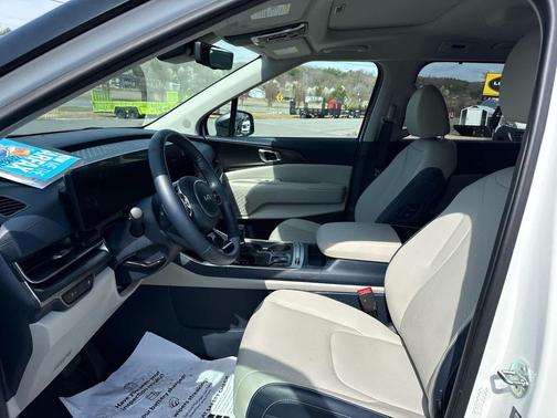 2025 Kia Carnival SX Prestige