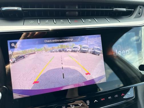 Velvet Red Pearlcoat 2026 Jeep Grand Cherokee L Laredo