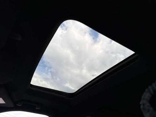 Blue Jeans Metallic 2016 Ford Explorer XLT