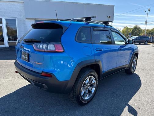 2020 Jeep Cherokee Trailhawk
