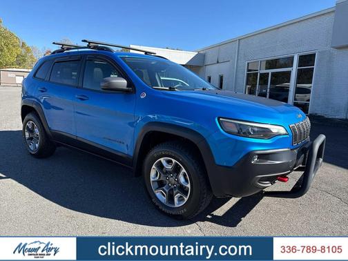 2020 Jeep Cherokee Trailhawk