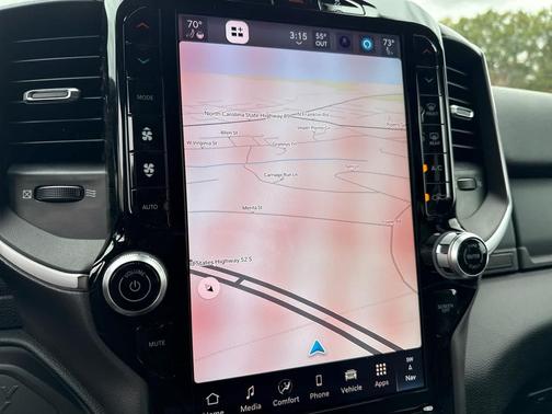 2026 RAM 3500 Big Horn 4x4 Crew Cab 8 Box