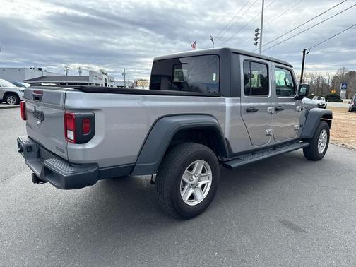 2020 Jeep Gladiator Sport S