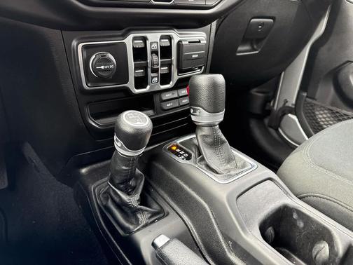 2020 Jeep Gladiator Sport S