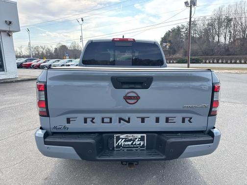 2023 Nissan Frontier PRO-4X