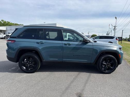 Steel Blue 2026 Jeep Grand Cherokee Limited