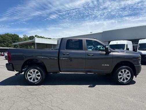 Granite Crystal Metallic Clearcoat 2026 RAM 2500 Big Horn 4x4 Crew Cab 64 Box
