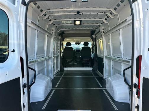 2025 RAM ProMaster 2500 Tradesman