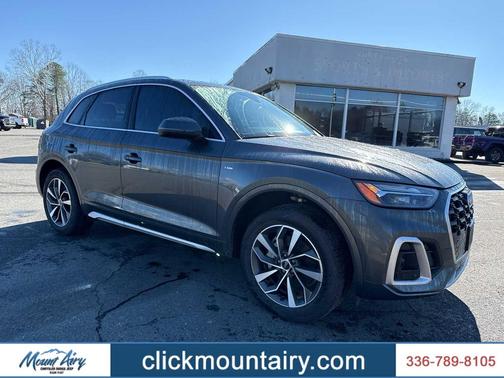 2022 Audi Q5 45 S line Premium