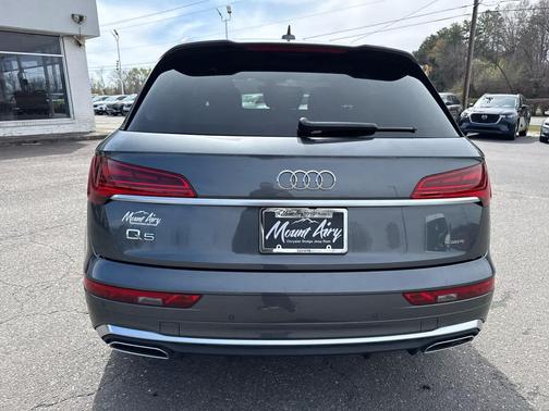 2022 Audi Q5 45 S line Premium