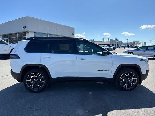 2026 Jeep Cherokee Overland