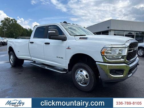 2024 RAM 3500 Big Horn 4x4 Crew Cab 8 Box