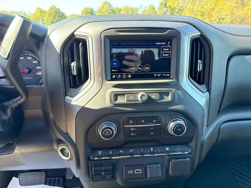 2025 Chevrolet Silverado 2500 Custom