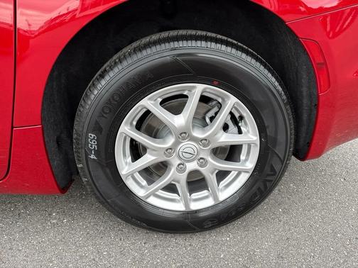 2026 Chrysler Pacifica L