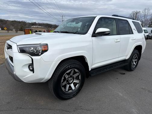 2024 Toyota 4Runner TRD Off Road Premium