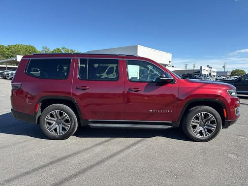 Velvet Red Pearlcoat 2024 Jeep Wagoneer Series II