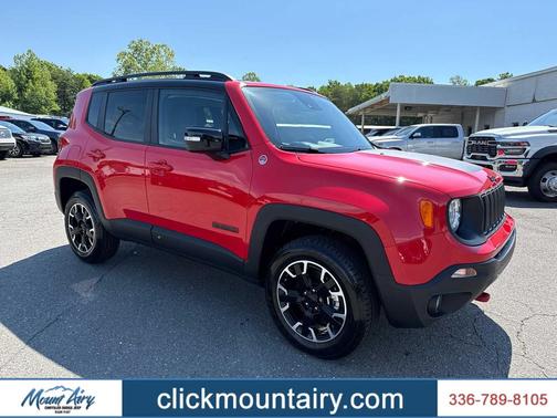 Colorado Red Clearcoat 2023 Jeep Renegade Trailhawk