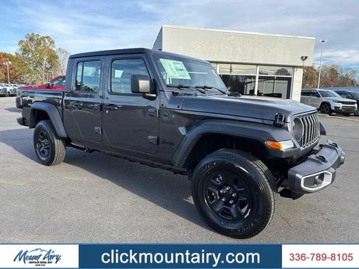 2026 Jeep Gladiator Sport
