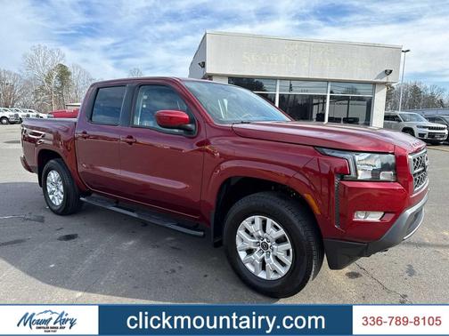 2023 Nissan Frontier SV