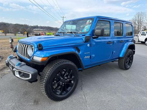 2024 Jeep Wrangler 4xe Sahara