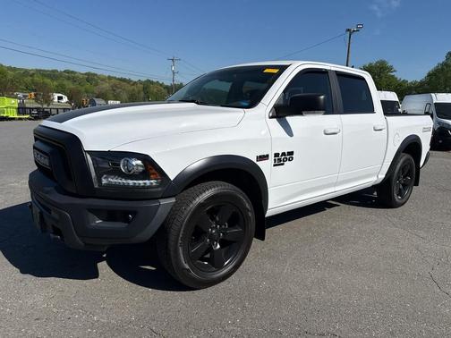 Bright White Clearcoat 2019 RAM 1500 Classic Warlock 4x4 Crew Cab 57 Box