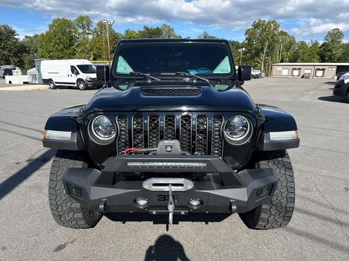 Black Clearcoat 2023 Jeep Gladiator Mojave 4x4