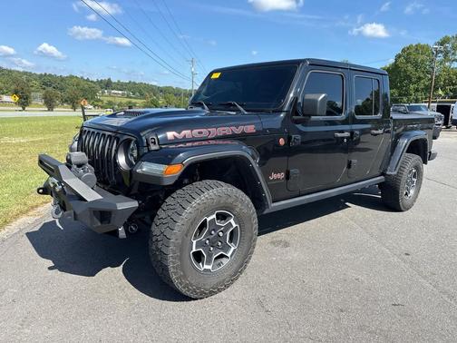 Black Clearcoat 2023 Jeep Gladiator Mojave 4x4