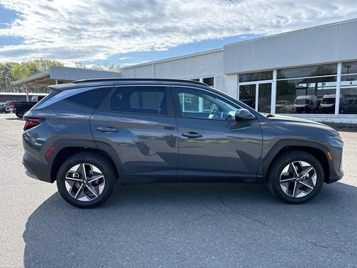 Ecotronic Gray 2025 Hyundai TUCSON SEL